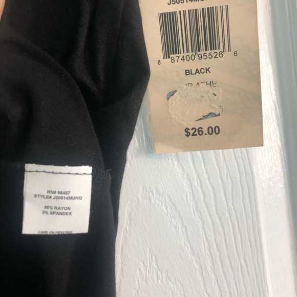 Eye Shadow Sleeveless Cat Shirt - Picture 4 of 6